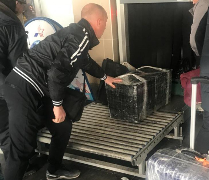 Камчатский полицейский обеспечил "икорщикам" тыл